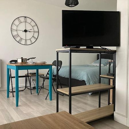 Grand Studio Confort Évreux Dış mekan fotoğraf
